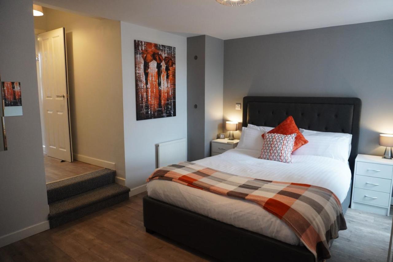 Vip Church View Apartment Portadown Ngoại thất bức ảnh